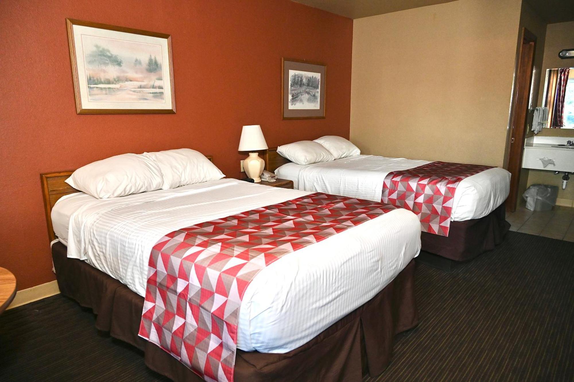 Fortune Inn & Suites Newport Zewnętrze zdjęcie