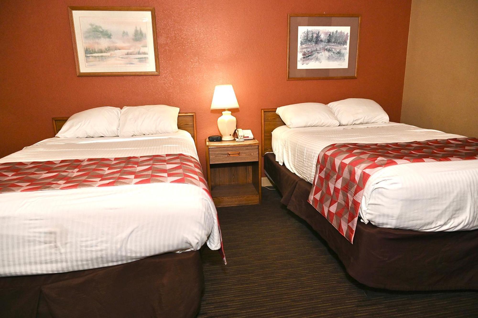 Fortune Inn & Suites Newport Zewnętrze zdjęcie