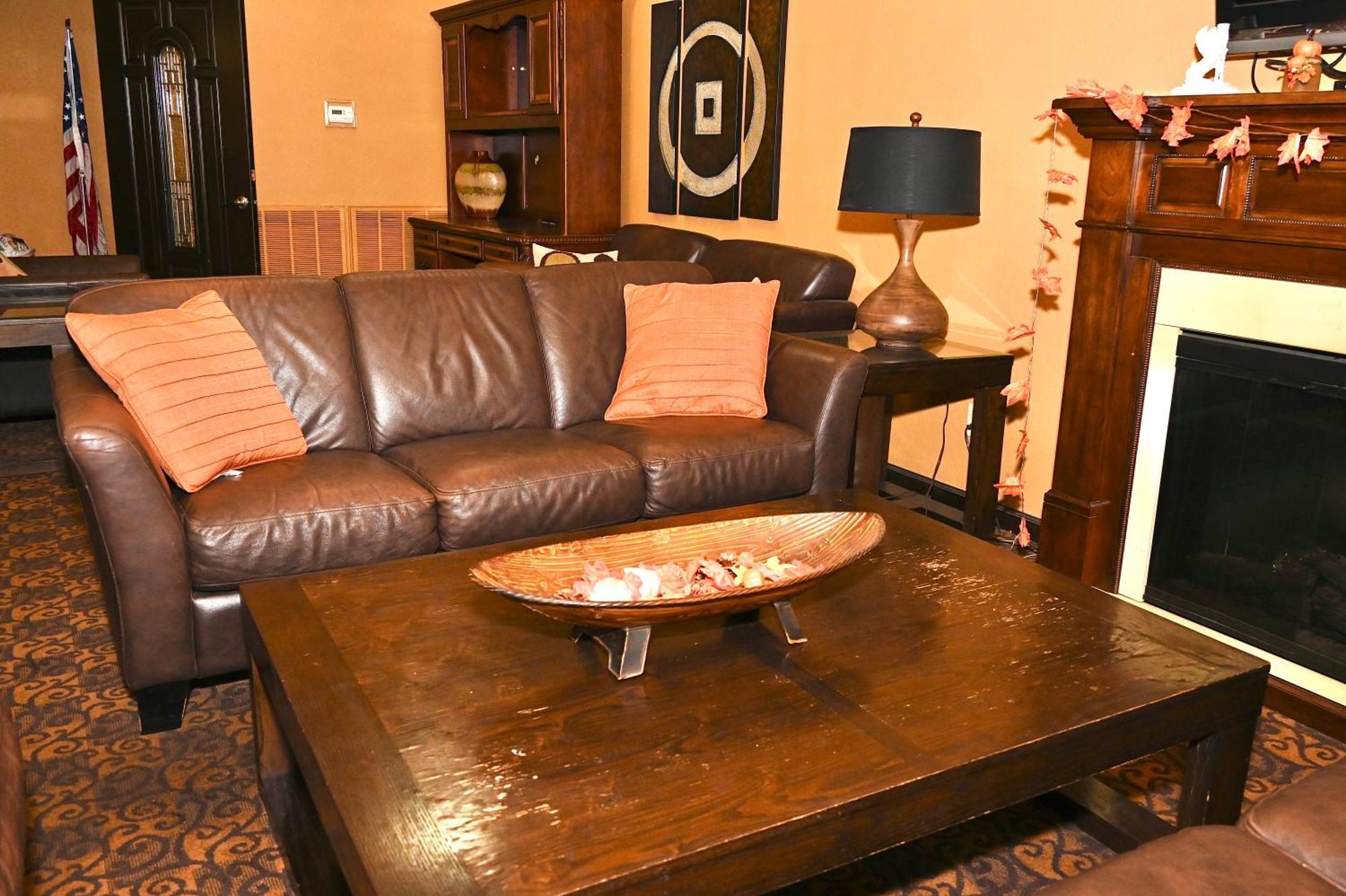 Fortune Inn & Suites Newport Zewnętrze zdjęcie