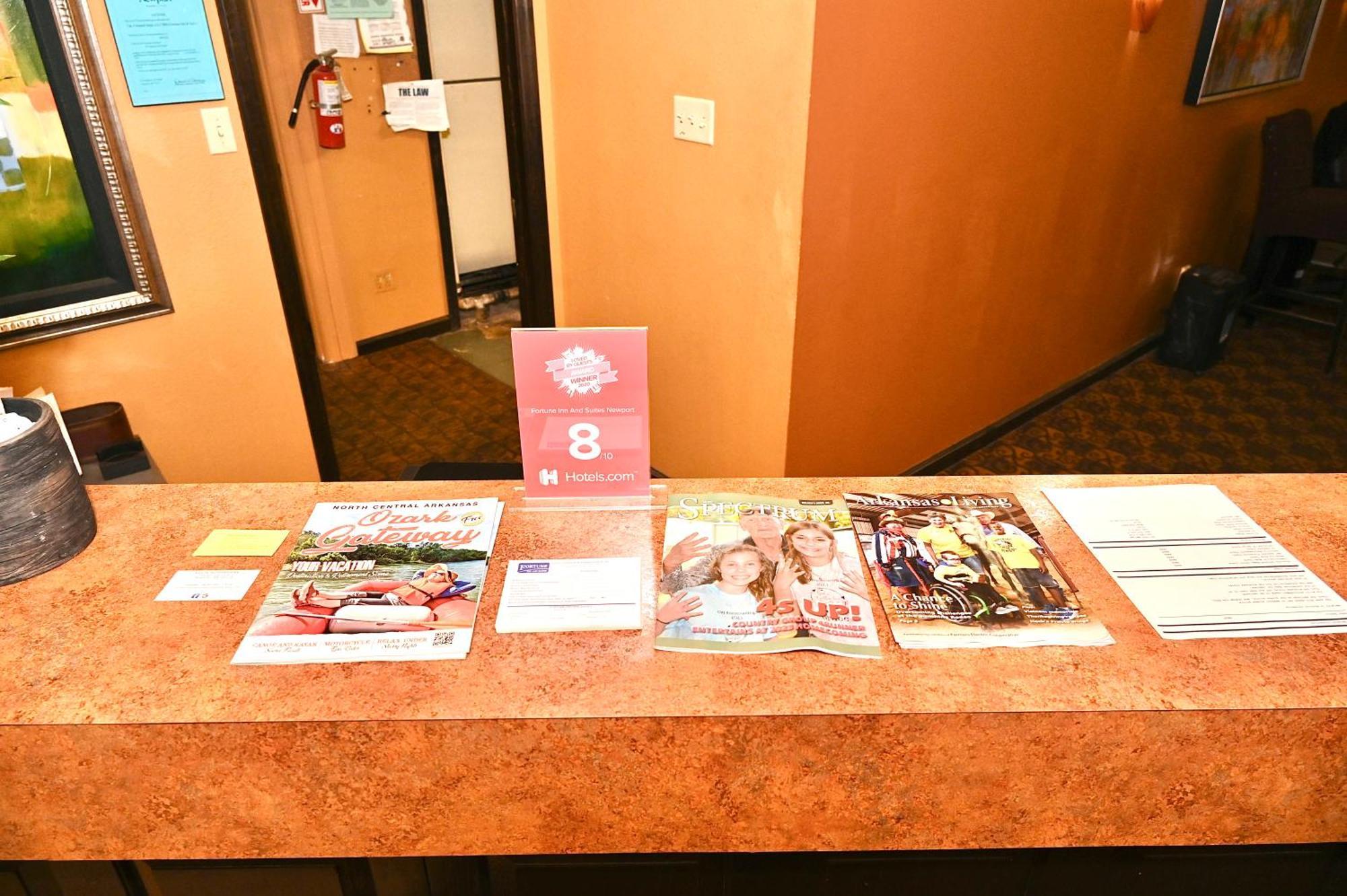 Fortune Inn & Suites Newport Zewnętrze zdjęcie